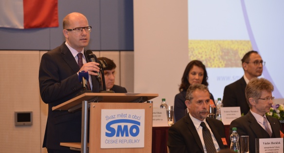 Ve čtvrtek 21. května 2015 se předseda vlády Bohuslav Sobotka zúčastnil zahájení XIV. sněmu Svazu měst a obcí v Olomouci. 