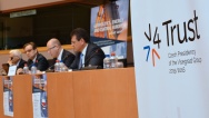 Premiér Sobotka se 14. července 2015 zúčastnil energetické konference „Geopolitics, Energy and Central Europe: what next?“.