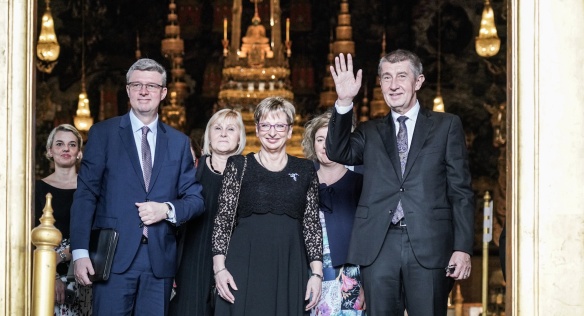 Česká delegace v královském paláci, 17. ledna 2019.