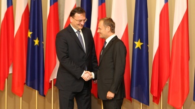 Premiér Petr Nečas se 13. května 2013 na pozvání předsedy vlády Polska Donalda Tuska účastnil ve Varšavě česko-polských mezivládních konzultací