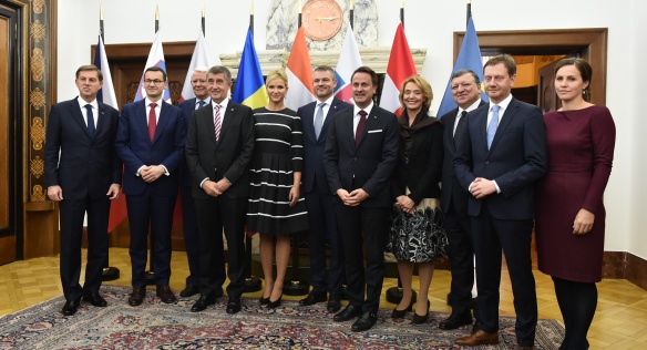 Premiér uspořádal u příležitosti oslav 100. výročí založení Československa slavnostní oběd v Kramářově vile, 27. října 2018.