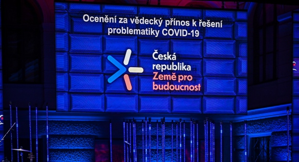 Národní cenu vlády Česká hlava získal imunolog Václav Hořejší, 29. listopadu 2020.