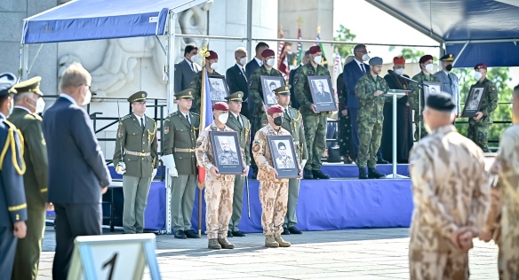 Slavnostním nástupem na Vítkově završila Armáda ČR své dvacetileté působení v Afghánistánu, 3. září 2021.