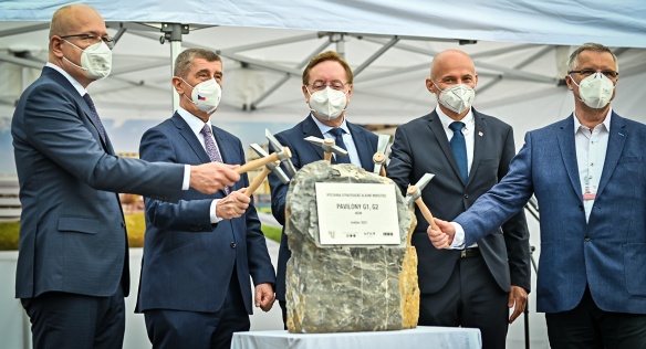 Předseda vlády se v IKEM zúčastnil položení základního kamene nových pavilonů, 12. května 2021.
