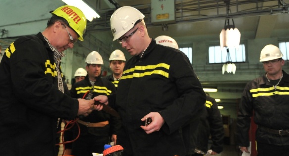 Premiér navštívil 30. dubna 2015 Důlní závod 1 v lokalitě Lazy.