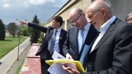 Předseda vlády Bohuslav Sobotka navštívil připravovanou průmyslovou zónu Sokolov, 13. května 2016.