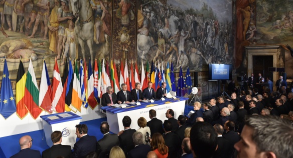 Předseda vlády Bohuslav Sobotka se zúčastnil slavnostního neformálního summitu EU27 v Římě, 25. března 2017.