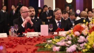 Předseda vlády Bohuslav Sobotka se zúčastnil podnikatelského semináře v Šanghaji, 22. listopadu 2015.