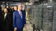Předseda vlády Bohuslav Sobotka se v úterý 26. ledna 2016 zúčastnil otevření stálé expozice Muzea holokaustu v Seredi.