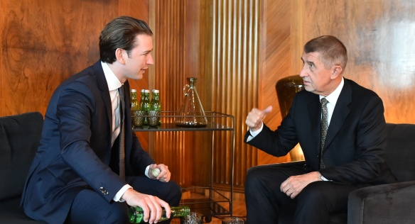 Předseda vlády Andrej Babiš se setkal s rakouským spolkovým kancléřem Sebastianem Kurzem, 18. května 2018.