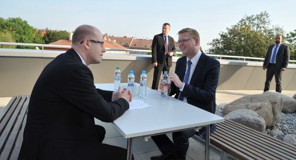 Bilanční setkání premiéra Sobotky s vicepremiérem Bělobrádkem v UOCHB, 7. srpna 2014.