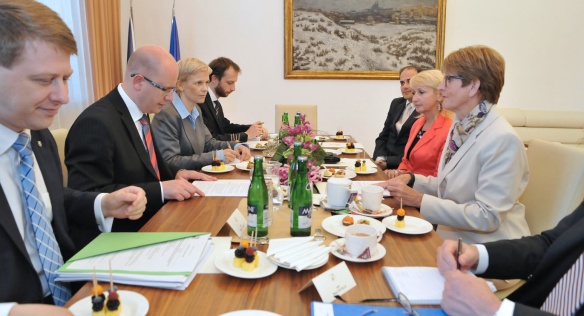 Předseda vlády ČR Bohuslav Sobotka ve středu 27. srpna 2014 přijal předsedkyni Parlamentního shromáždění Rady Evropy Anne Brasseur.