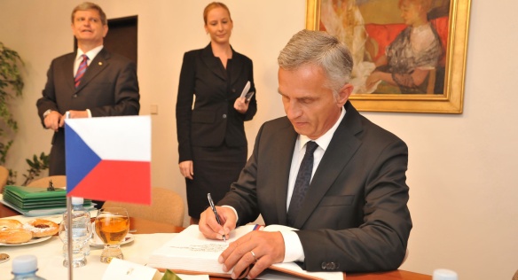 Premiér Sobotka se ve středu 10. září 2014 setkal se spolkovým prezidentem Švýcarské konfederace Burkhalterem.