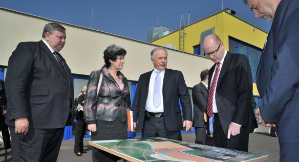 Premiér Bohuslav Sobotka navštívil v pondělí 7. dubna 2014 v rámci svých pravidelných cest do regionů Zlínský kraj.
