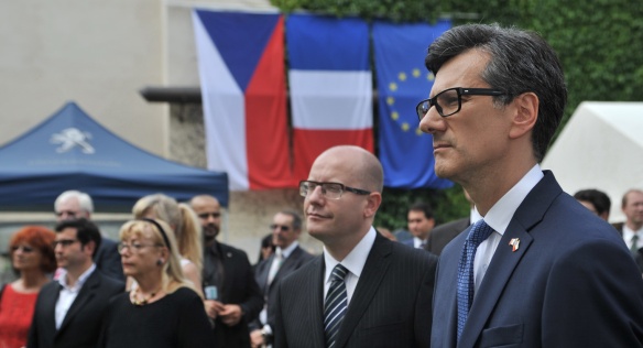 Premiér Bohuslav Sobotka se zúčastnil recepce u příležitosti Národního svátku Francouzské republiky dobytí Bastily, 14. července 2014.