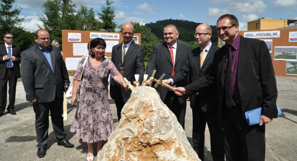 Předseda vlády ČR Bohuslav Sobotka 24. července 2014 navštívil v rámci svých pravidelných pracovních cest do regionů Berounsko.