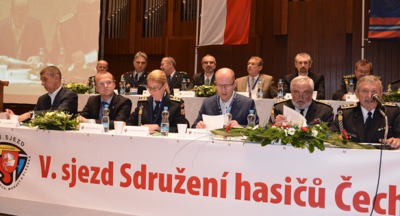 Předseda vlády Bohuslav Sobotka v sobotu 4. července 2015 navštívil V. sjezd Sdružení hasičů Čech, Moravy a Slezska v Pardubicích.