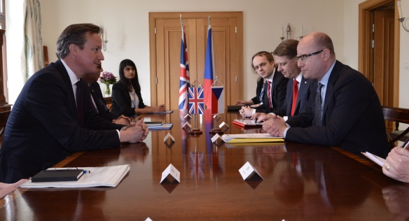Premiér Bohuslav Sobotka se 19. června 2015 setkal s předsedou vlády Spojeného království Velké Británie a Severního Irska Davidem Cameronem.