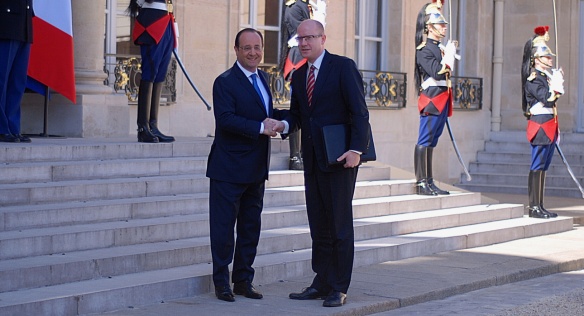 On 17 April 2014, Prime Minister Bohuslav Sobotka met with French President François Holland during a two-day trip to France.