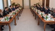 Premiér Sobotka jednal s předsedou Poslanecké sněmovny Chile Nuńeze Lozanem, 23. října 2015.