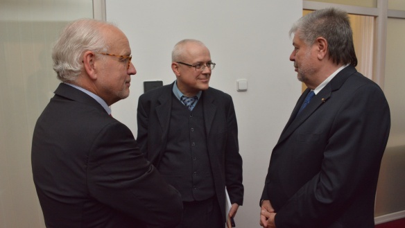 Ředitel poradců a poradkyň předsedy vlády Vladimír Špidla se 14. října 2014 setkal s předsedou Nadace Friedricha Eberta Kurtem Beckem.