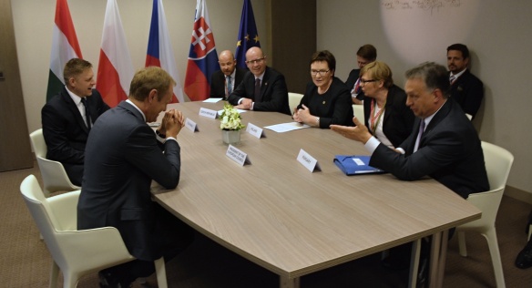 Předseda vlády ČR Bohuslav Sobotka se zúčastnil jednání předsedů vlád zemí V4, 25. června 2015.