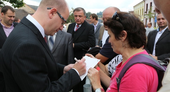 Premiér Sobotka navštívil v sobotu 20. září 2014 Hrnčířský jarmark v Kunštátu a Bzenecké krojované vinobraní.