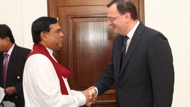 Premiér Petr Nečas jednal s delegací ze Srí Lanky, 29. března 2013