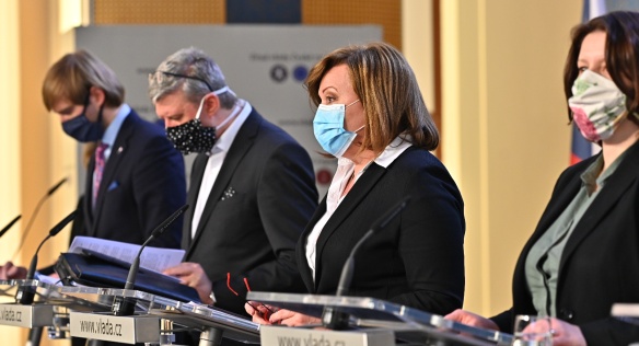 Vláda na mimořádném zasedání jednala o dalších opatřeních v boji proti koronaviru, 1. dubna 2020