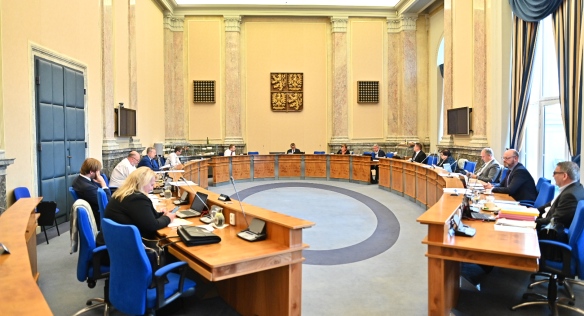 Jednání vlády se opět uskutečnilo ve Strakově akademii, 22. června 2020.