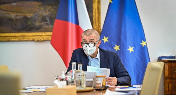 Předseda vlády Andrej Babiš během mimořádné schůze kabinetu, 2. března 2021.