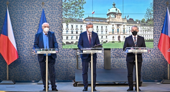 Tisková konference po jednání tripartity, 12. dubna 2021.