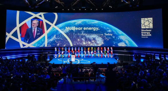 Český premiér Petr Fiala během projevu na Jaderném summitu v Bruselu, 21. března 2024.
