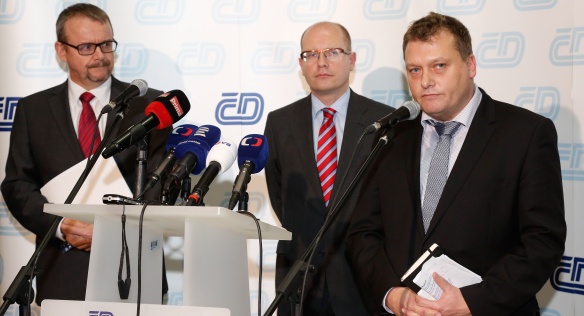 Tisková konference po jednání premiéra Bohuslava Sobotky s vedením Českých drah a Ministerstva dopravy, 5. prosince 2014.