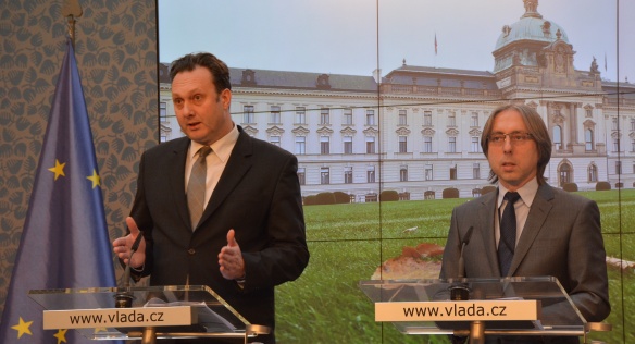 Tisková konference Rady vlády pro koordinaci protidrogové politiky k Výroční zprávě o stavu ve věcech drog v ČR v roce 2013, 8. prosince 2014.