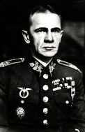 Generál Sergej Vojcechovský - velitel 1. armády za brané pohotovosti státu 1938.jpg