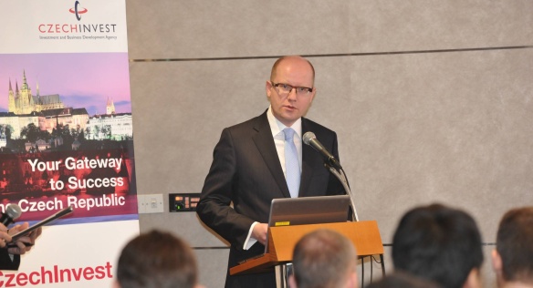 Předseda vlády Bohuslav Sobotka zahájil investiční seminář, 25. února 2015. 