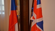 Předseda vlády Bohuslav Sobotka se setkal s britským ministrem zahraničí Philipem Hammondem, 13. listopadu 2015.