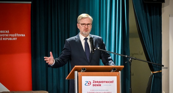 Premiér Petr Fiala při projevu na summitu Zdravotnického deníku Technologie a inovace ve zdravotnictví, 23. dubna 2024.