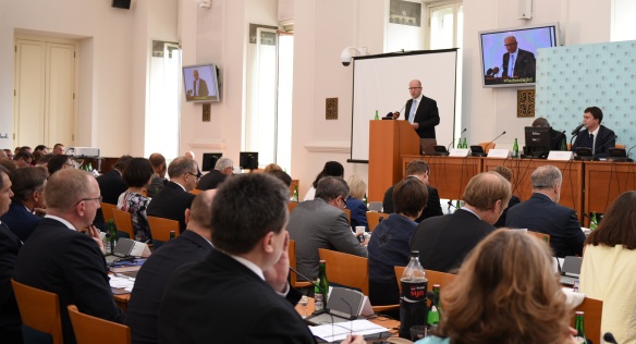 Prime Minister Bohuslav Sobotka spoke at a meeting of heads of Czech missions abroad, 24 August 2015. Source: M. Trnková. 