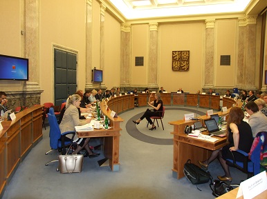 Zasedání Vládního výboru pro zdravotně postižené občany 