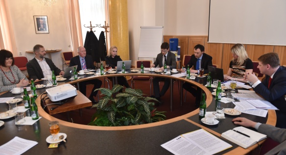 Třetí jednání zástupců parlamentních stran proběhlo 17. února ve Strakově akademii. 