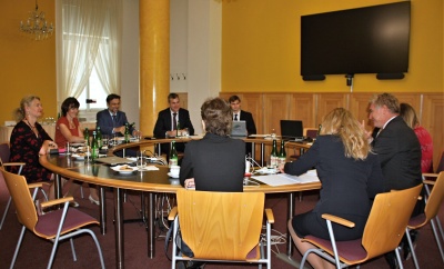 Jednání delegace DG REFORM s náměstkem ministra pro evropské záležitosti Markem Havrdou, 8. září 2022.
