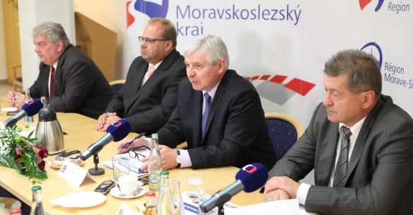 Premiér Jiří Rusnok jednal v Ostravě s podnikateli 29. srpna 2013.