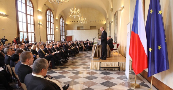 Premiér Bohuslav Sobotka na konferenci k 10. výročí členství v EU na Pražském hradě, 11. dubna 2014