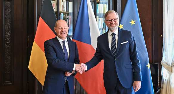Premiér Petr Fiala spolu s německým kancléřem Olafem Scholzem, 29. srpna 2022.