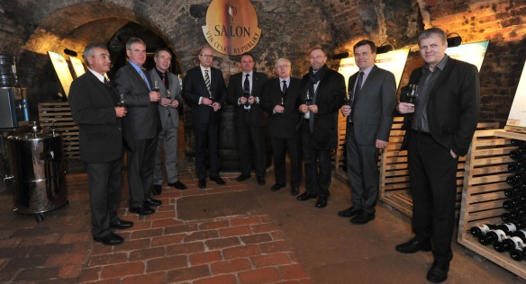 Předseda vlády Bohuslav Sobotka jednal se zástupci Svazu vinařů ČR, 26. března 2015.