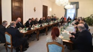 Předseda vlády Andrej Babiš jednal se zástupci profesních spolků, 20. února 2018.