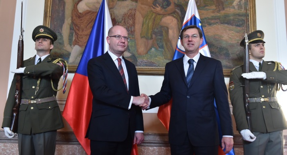 Předseda vlády Bohuslav Sobotka jednal s premiérem Slovinské republiky Miro Cerarem, 23. ledna 2017.