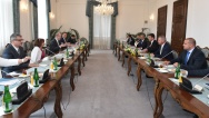 Premiér Bohuslav Sobotka jednal s Miroslavem Lajčákem, ministrem zahraničních věcí a evropských záležitostí SR, 22. srpna 2016.